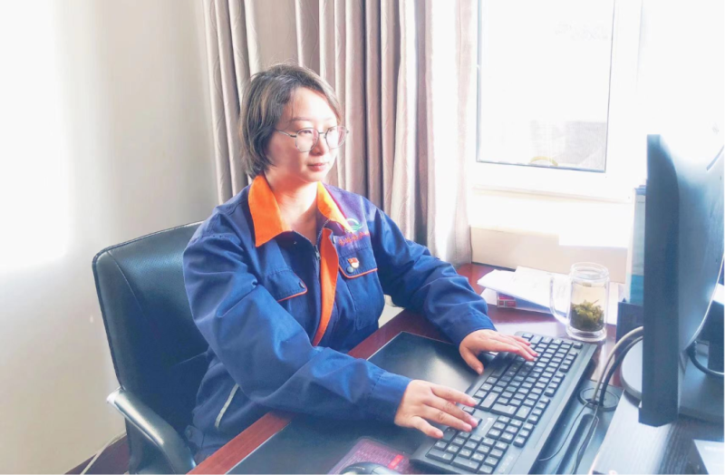 省物產(chǎn)集團(tuán)黨務(wù)工作者、先進(jìn)模范持續(xù)熱議黨的二十大精神（二）