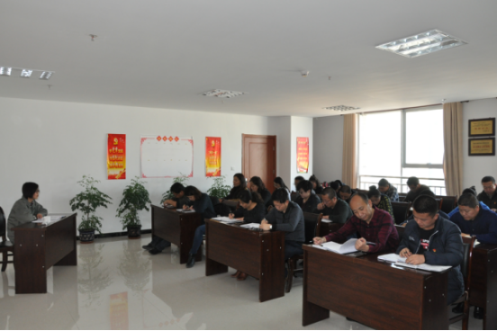 集團(tuán)黨委委員、副總經(jīng)理劉玲同志宣講黨的十九大精神